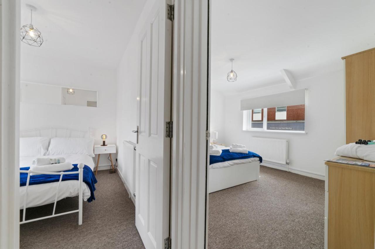Village Cwtch Whitchurch 2 Bedroom Apartment كارديف المظهر الخارجي الصورة